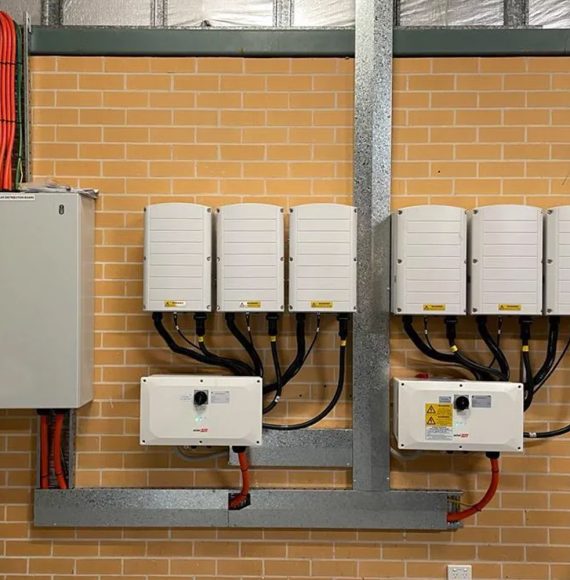 Instalare Baterii Fotovoltaice